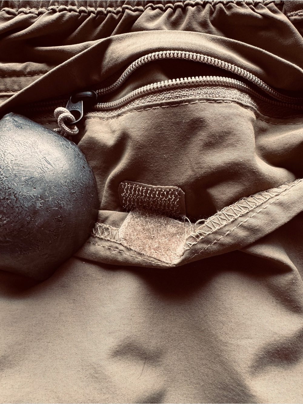 CABELA’SGUIDE WEAR  Women's Straight-Leg Cargo Pants - Tan, pockets galore. - Picture 10 of 11